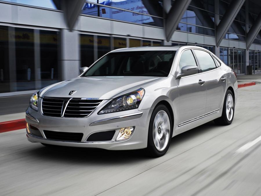  Hyundai Equus 2010 года  (US) (фото 41 из 68)